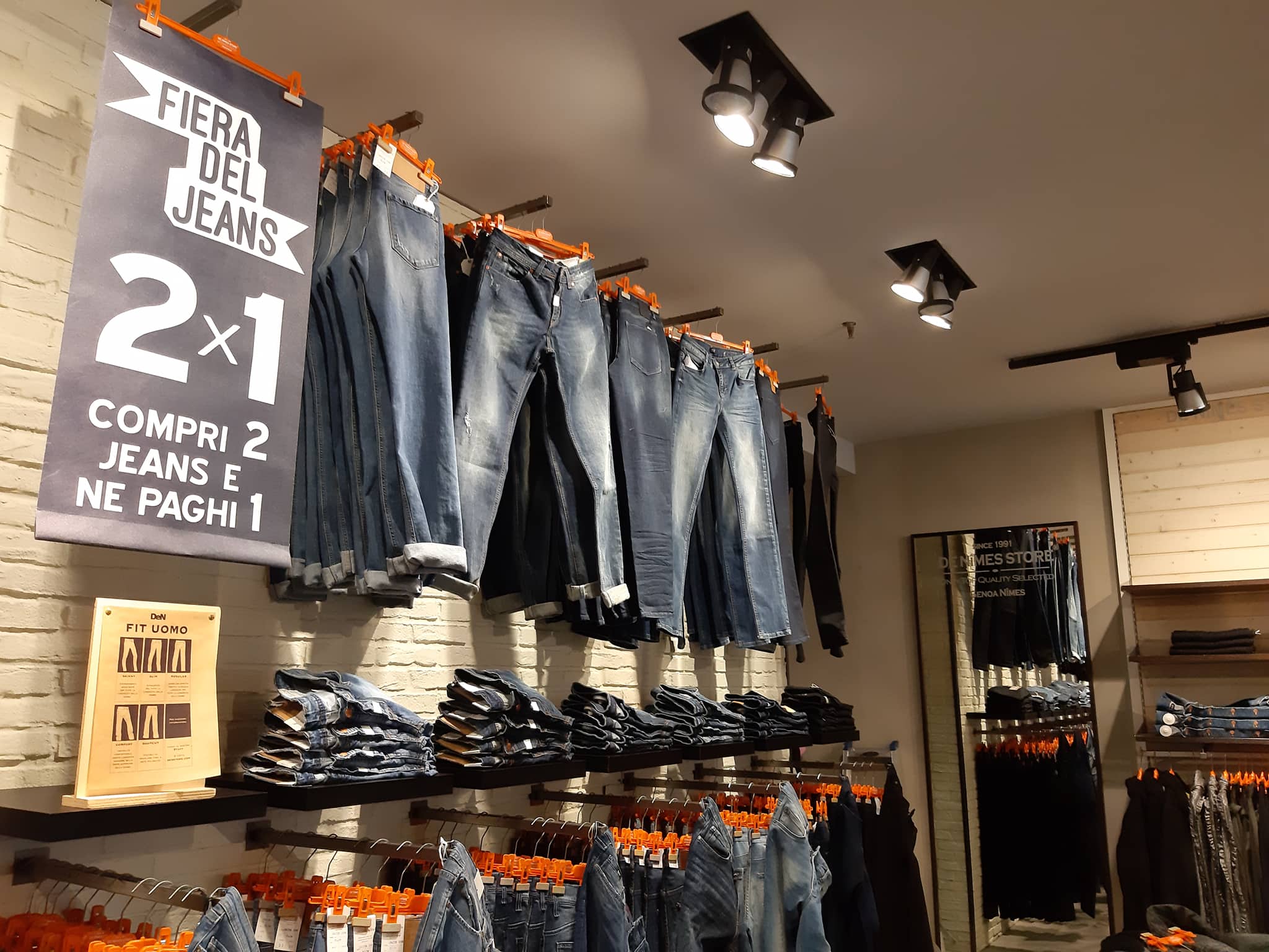 La Fiera del Jeans, dal 2 al 17 febbraio al DenStore di Molo 8.44 il top  del denim in offerta 2X1 - Sanremonews.it