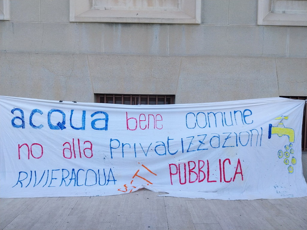 Consumatori sulle barricate per Rivieracqua, Truzzi (Assoutenti): “Male ha fatto l’Ato imperiese ad escluderci dai tavoli” Consumatori sulle barricate per Rivieracqua, Truzzi (Assoutenti): “Male ha fatto l’Ato imperiese ad escluderci dai tavoli”