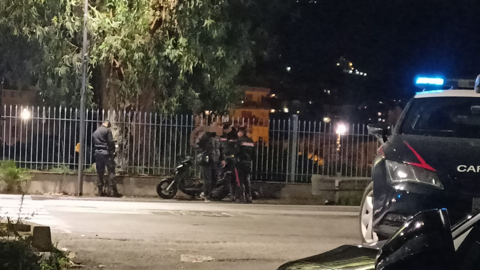 scooter prende fuoco in Corso Francia. Traffico in tilt (Foto) – Sanremonews.it