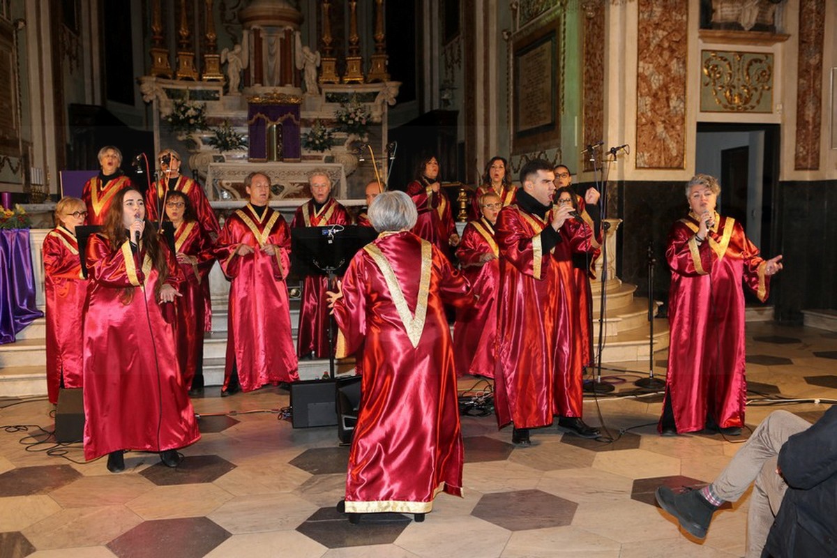 Family Band Gospel Choir di Vallecrosia si esibisce a Milano, il sindaco Perri: “Un orgoglio” – Sanremonews.it Family Band Gospel Choir di Vallecrosia si esibisce a Milano, il sindaco Perri: “Un orgoglio” – Sanremonews.it