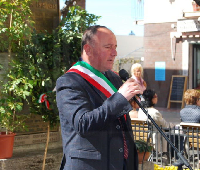 Laghetto di Pompeiana, l'ex sindaco Restuccia replica a Lanteri: “Nessuna inerzia, abbiamo fatto tutto il possibile” Laghetto di Pompeiana, l'ex sindaco Restuccia replica a Lanteri: “Nessuna inerzia, abbiamo fatto tutto il possibile”