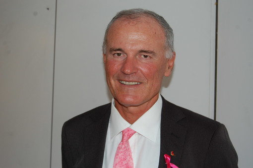 Il dott. Claudio Battaglia Il dott. Claudio Battaglia