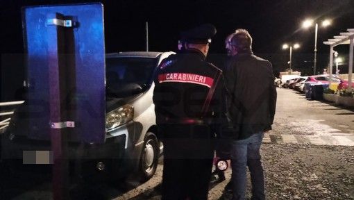 Bordighera: trovato corpo senza vita sulla spiaggia, forse è il migrante disperso in mare a Camporosso (Foto) Bordighera: trovato corpo senza vita sulla spiaggia, forse è il migrante disperso in mare a Camporosso (Foto)