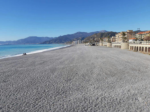 Bordighera, al via un tavolo per le linee guida sulle concessioni demaniali marittime, Schiappapietra: “Fare chiarezza in questo caos” Bordighera, al via un tavolo per le linee guida sulle concessioni demaniali marittime, Schiappapietra: “Fare chiarezza in questo caos”