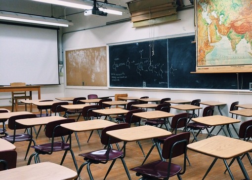 Covid nelle scuole: 101 le classi in quarantena in provincia di Imperia nell’ultima settimana, ma diminuiscono gli alunni positivi