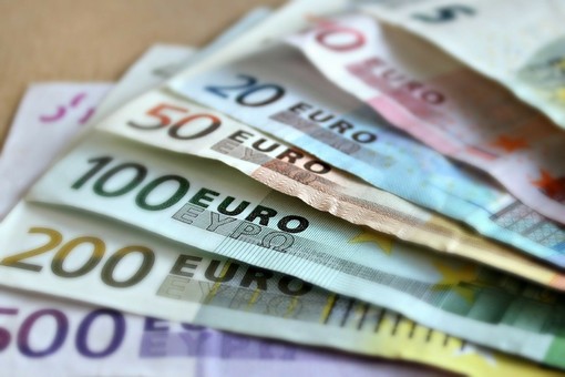 Aumento del caro vita: i migliori consigli per risparmiare senza sforzi Aumento del caro vita: i migliori consigli per risparmiare senza sforzi