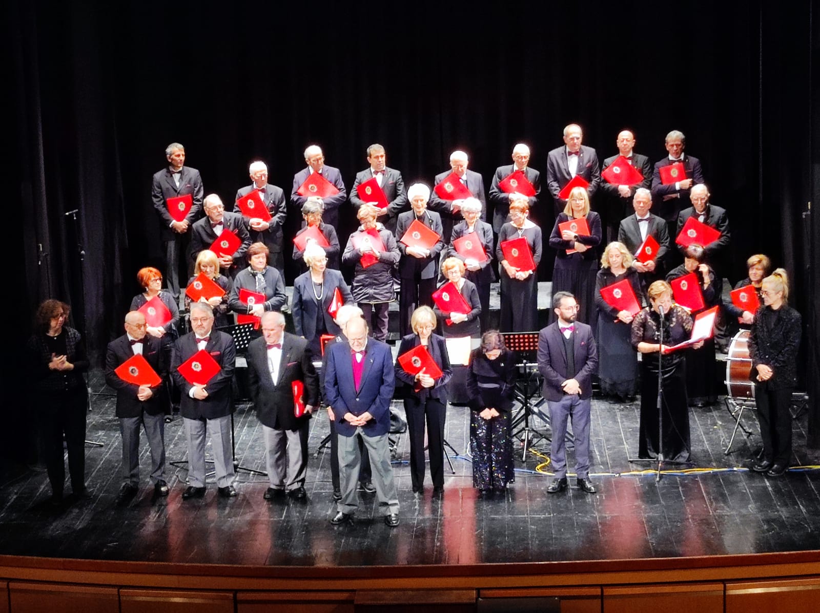 Musica live, nuove esibizioni serali per il Coro Polifonico Città di Ventimiglia – Sanremonews.it Musica live, nuove esibizioni serali per il Coro Polifonico Città di Ventimiglia – Sanremonews.it