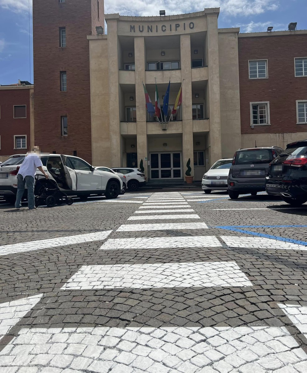 finalmente riconosciuta la pericolosità dei ‘panettoni’ di Piazza Libertà – Sanremonews.it finalmente riconosciuta la pericolosità dei ‘panettoni’ di Piazza Libertà – Sanremonews.it