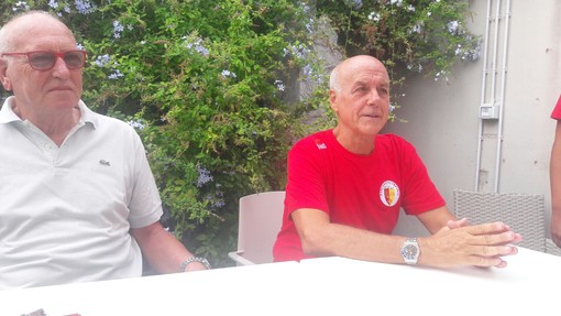 Imperia: bufera sulla Rari Nantes, a un mese dal suo arrivo, l’allenatore della femminile Roberto Fiori rescinde il contratto con la società Imperia: bufera sulla Rari Nantes, a un mese dal suo arrivo, l’allenatore della femminile Roberto Fiori rescinde il contratto con la società