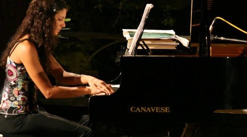 Sanremo: in programma domani un concerto della pianista Veronica Rudian Sanremo: in programma domani un concerto della pianista Veronica Rudian