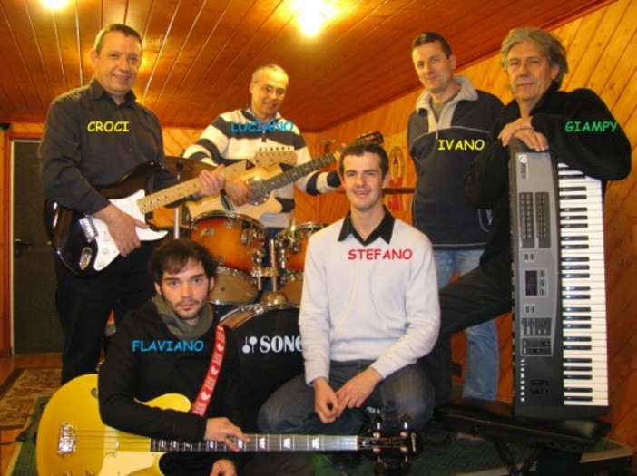 Un dicembre di tour, per la band tribute di De Gregori, 'I compagni di viaggio' Un dicembre di tour, per la band tribute di De Gregori, 'I compagni di viaggio'