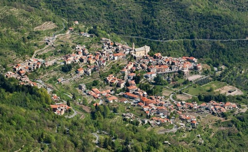 Rezzo si prepara per la solennità di San Martino Rezzo si prepara per la solennità di San Martino