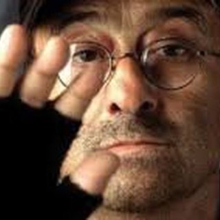 Diano Marina: il 1° luglio a Villa Scarsella uno spettacolo dedicato alla memoria di Lucio Dalla Diano Marina: il 1° luglio a Villa Scarsella uno spettacolo dedicato alla memoria di Lucio Dalla
