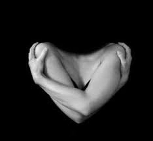 L'Almanacco di Sanremo news, oggi celebra i tanti modi di essere donna, anche con ironia e utili consigli.