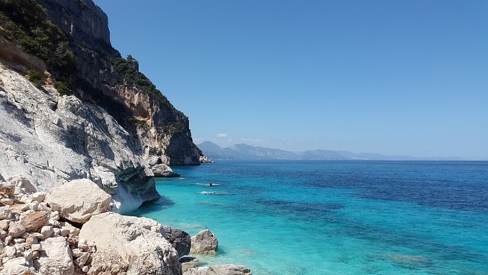 Traghetti per la Sardegna: nel 2019 torna operativa la tratta Genova-Olbia con la Compagnia Grandi Navi Veloci
