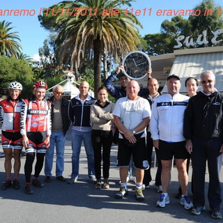 Sanremo: in 11 hanno 'festeggiato' le 11.11 dell'11.11.11, la foto scattata oggi