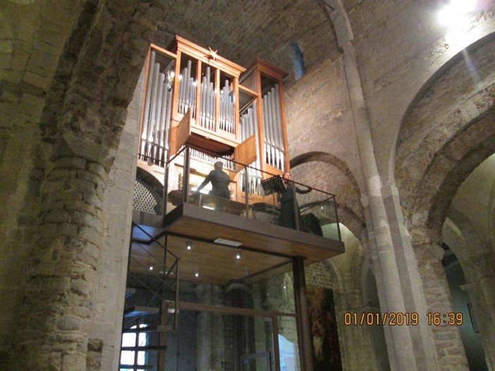 Buon anno 2019, con un Concerto di Organo in Cattedrale a Ventimiglia Alta Buon anno 2019, con un Concerto di Organo in Cattedrale a Ventimiglia Alta