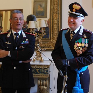 Ultimo giorno di servizio per il Generale dei carabinieri Luciano Zarbano (foto) Ultimo giorno di servizio per il Generale dei carabinieri Luciano Zarbano (foto)