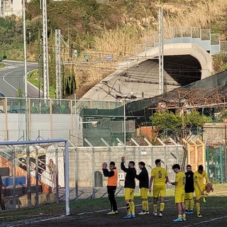 Calcio. L'Imperia si fa rimontare dal Borgaro: al "Ciccione" finisce 2-2 Calcio. L'Imperia si fa rimontare dal Borgaro: al "Ciccione" finisce 2-2