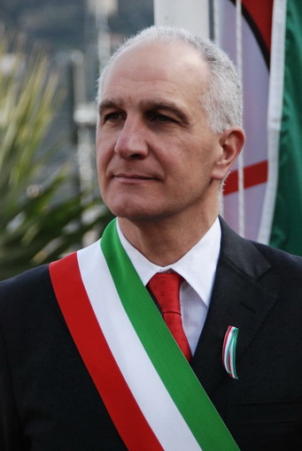 il sindaco Vincenzo Genduso