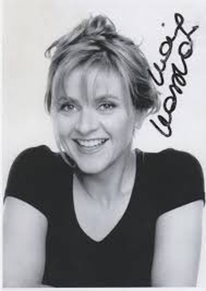 L’attrice Marina Massironi ospite oggi ai microfoni di Radio Onda Ligure 101