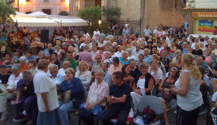 Sanremo: rassegna dialettale 'Nini Sappia', cambio di commedia per domani