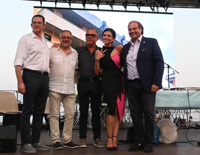 Quando due salsicce uniscono due territori: Ceriana e Bra sul Palco Gourmet di Ceriale