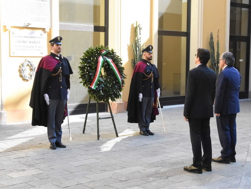 Il bilancio della Polizia di Stato in occasione delle celebrazioni del 168esimo anniversario dalla sua fondazione (foto e video) Il bilancio della Polizia di Stato in occasione delle celebrazioni del 168esimo anniversario dalla sua fondazione (foto e video)