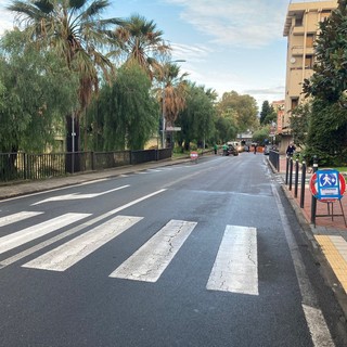 Imperia, lavori per la ciclabile e viabilità modificata a Oneglia: task force della polizia locale (foto) Imperia, lavori per la ciclabile e viabilità modificata a Oneglia: task force della polizia locale (foto)