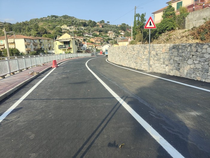 Imperia, terminati i lavori della nuova bretella di Caramagna: sabato 5 agosto l’apertura Imperia, terminati i lavori della nuova bretella di Caramagna: sabato 5 agosto l’apertura