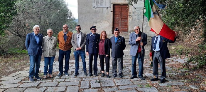 L'omaggio ai caduti, il ricordo di Ognissanti a Costa d'Oneglia (foto)