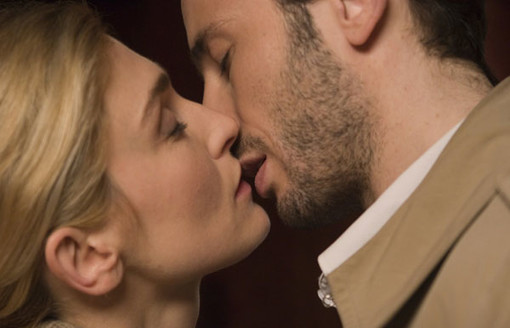 Contest del bacio: in occasione del "kissing day" mandateci una foto. Il bacio più bello andrà alle Terme di Pigna