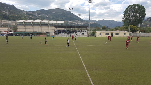 Calcio. Eccellenza, il Rapallo passa 1-2 a Ventimiglia e vede la salvezza
