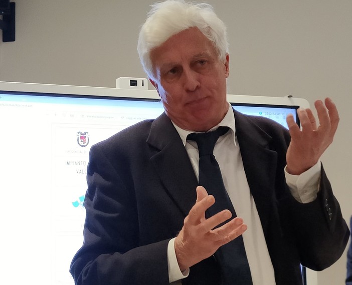 Verso le elezioni, Enrico Lauretti: “A Imperia si vince al centro, io alternativo a Scajola” Verso le elezioni, Enrico Lauretti: “A Imperia si vince al centro, io alternativo a Scajola”