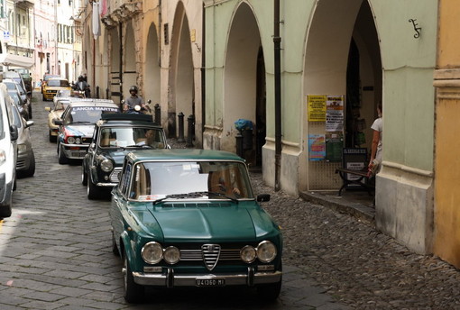 Oltre 100 veicoli iscritti e più di 250 partecipanti al 2° Raduno di Auto/Moto storiche organizzato dal Museo Nazionale dei Trasporti di Taggia-Arma (foto) Oltre 100 veicoli iscritti e più di 250 partecipanti al 2° Raduno di Auto/Moto storiche organizzato dal Museo Nazionale dei Trasporti di Taggia-Arma (foto)
