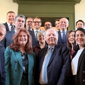 Trasporti transfrontalieri: Scajola a Parigi chiede più sinergia Italia-Francia Trasporti transfrontalieri: Scajola a Parigi chiede più sinergia Italia-Francia