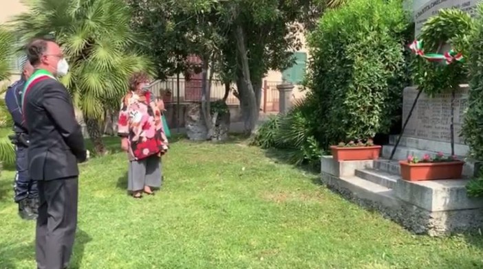 San Bartolomeo al Mare: questa mattina celebrata la festa della Liberazione al monumento dei Caduti