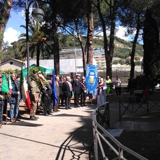 Vallecrosia: celebrazioni per il 25 aprile assieme alle autorità civili e militari