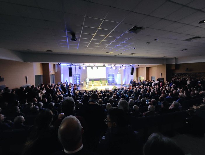 Imperia: Polis replica a Bracco “Scajola uomo solo? Manca di rispetto a eletti, simpatizzanti e cittadini stessi” Imperia: Polis replica a Bracco “Scajola uomo solo? Manca di rispetto a eletti, simpatizzanti e cittadini stessi”