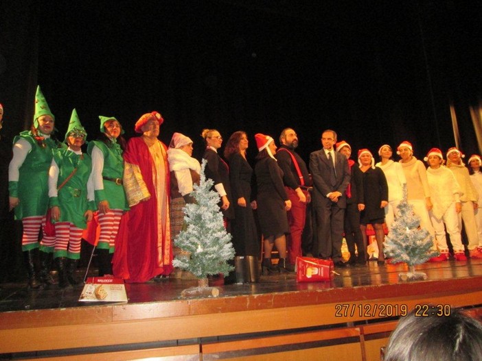 Ventimiglia: successo per lo spettacolo recitativo-musicale intitolato 'The day after'