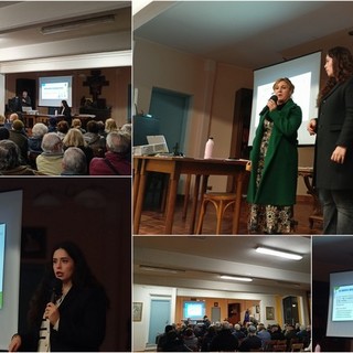 Ventimiglia, raccolta differenziata: a San Secondo primo incontro informativo sul nuovo servizio (Foto e video) Ventimiglia, raccolta differenziata: a San Secondo primo incontro informativo sul nuovo servizio (Foto e video)