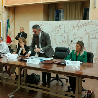 Diano Marina, Parrella e Cavalleri: "Polizia locale allo sbando, non c'è ancora un comandante"