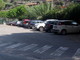 Vallecorsia: auto abbandonate nel parcheggio davanti al cimitero, la segnalazione di un residente
