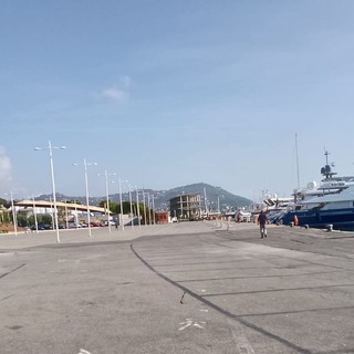 Imperia, marinaio derubato del monopattino: il ricettatore rintracciato a tempo di record e denunciato. È accaduto nel nuovo porto turistico (foto)