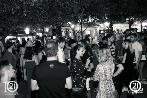 Sanremo: una settimana di festeggiamenti per i 10 anni del 21 Bistrot di piazza Bresca