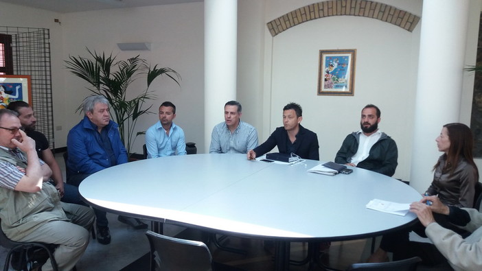 Ventimiglia: ‘arcipelago’ di isole pedonali in vista degli eventi estivi, ufficiale l’unione dei locali