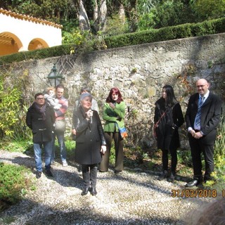 Inaugurata nel giardino Serre de la Madone di Mentone, la Mostra di fotografie della giovane Fanny Genoux Inaugurata nel giardino Serre de la Madone di Mentone, la Mostra di fotografie della giovane Fanny Genoux
