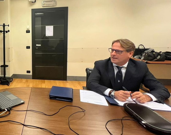 Balneari: assessore Scajola incontra sindaci e associazioni "Confronto utile per le diverse possibilità di azione"