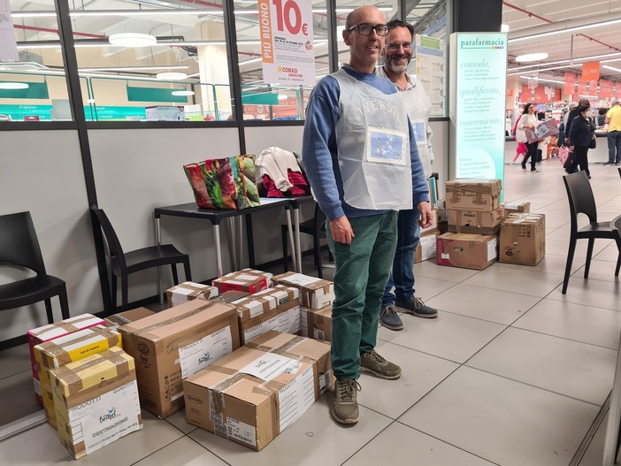 Vallecrosia, ripresa l'attività del Banco Alimentare dell'associazione Bethel (foto)