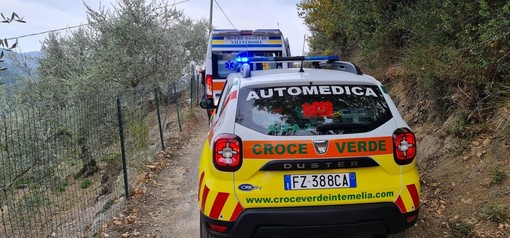 Pigna, anziano muore in campagna stroncato da un malore improvviso Pigna, anziano muore in campagna stroncato da un malore improvviso
